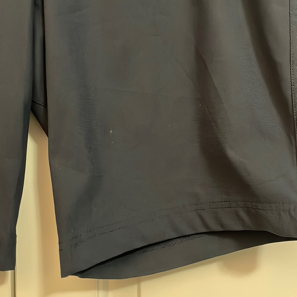 Lululemon shorts - Picture 6 of 12